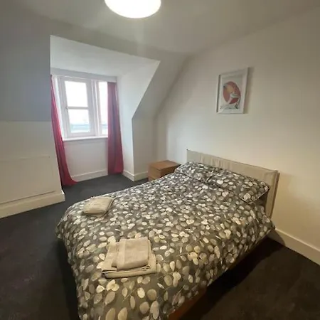 Substantial 5 Bed Townhouse Apartment Peterhead Exterior photo
