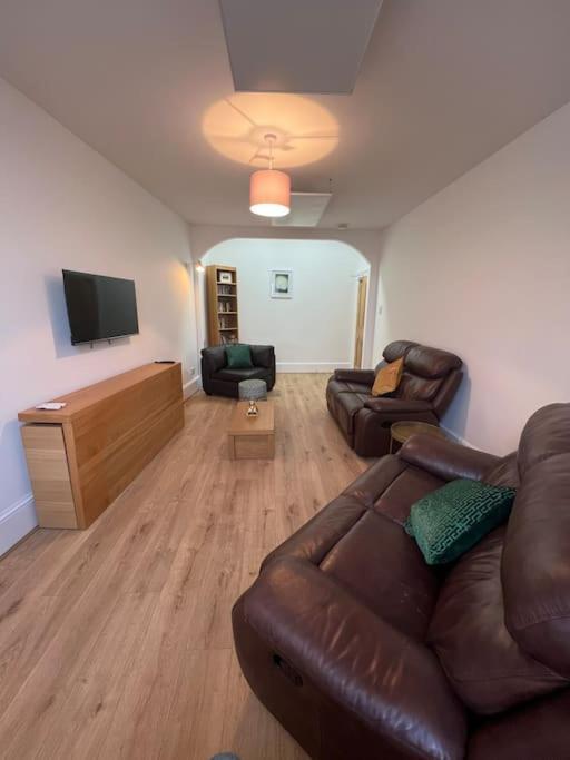 Substantial 5 Bed Townhouse Apartment Peterhead